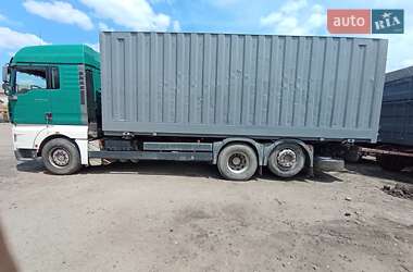 Контейнеровоз MAN 26.413 2002 в 
