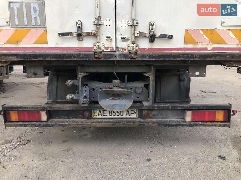 Грузовой фургон MAN 26.414 2000 в Днепре