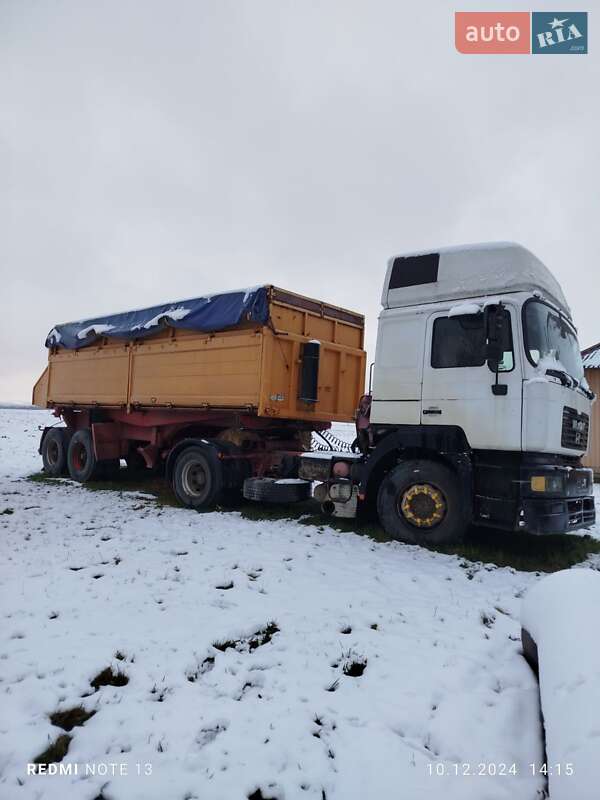 Самоскид MAN 26.414 2000 в Чернівцях