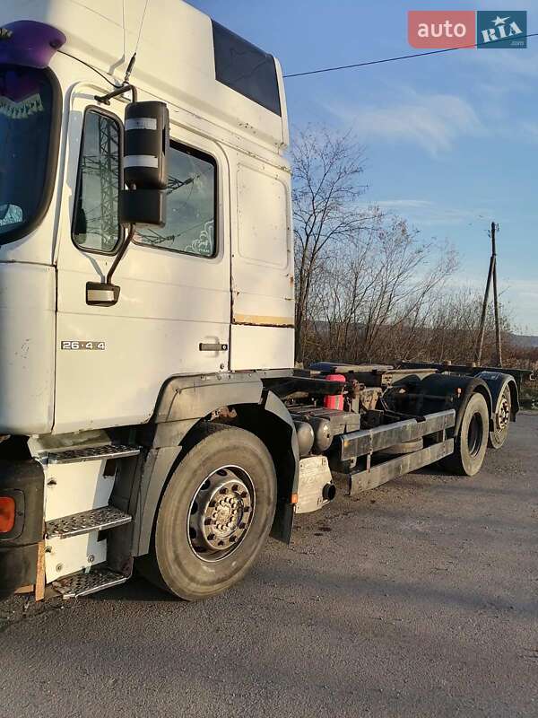 Контейнеровоз MAN 26.414 2000 в Калуші