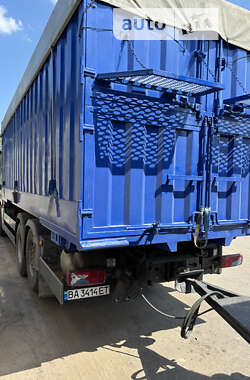 Контейнеровоз MAN 26.440 2008 в 