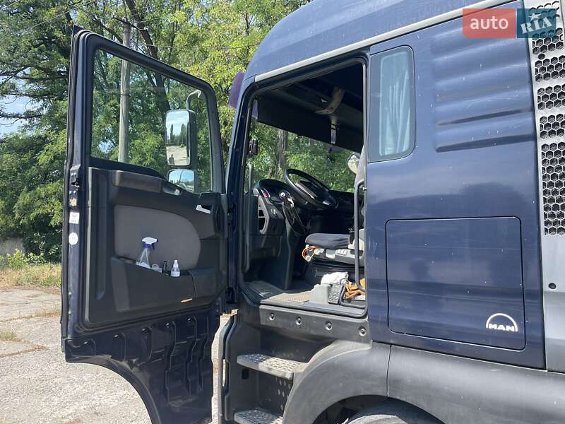 Зерновоз MAN 26.440 2007 в Кривом Роге