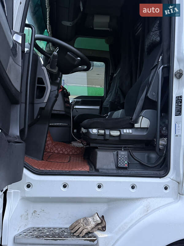 Контейнеровоз MAN 26.440 2016 в Львове