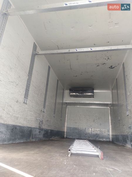 Контейнеровоз MAN 26.440 2012 в Тернополе