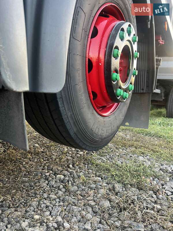 Контейнеровоз MAN 26.460 2003 в Днепре фото 12 Контейнеровоз MAN 26.460 2003 в Днепре