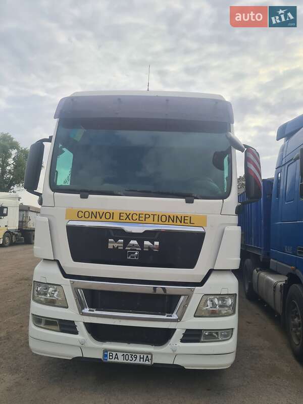 Контейнеровоз MAN 26.480 2012 в Благовещенском