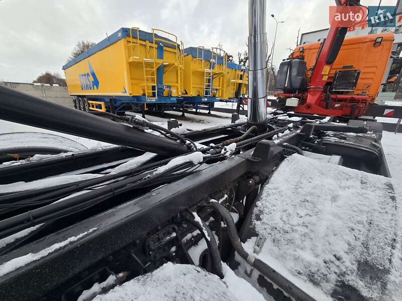 Тягач MAN 35.402 2012 в Вінниці