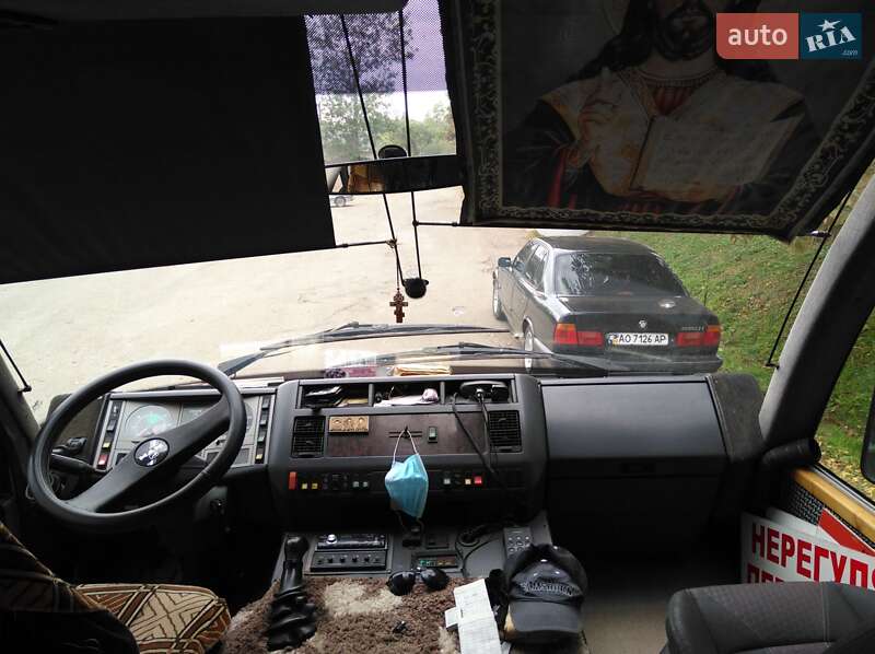 Туристичний / Міжміський автобус MAN 8.150 пас 2001 в Снятині