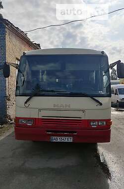 Туристичний / Міжміський автобус MAN 8.150 пас 1996 в 