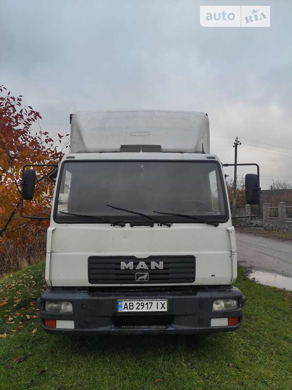 Грузовой фургон MAN 8.163 2001 в Калиновке