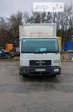 Вантажний фургон MAN 8.163 2000 в Києві