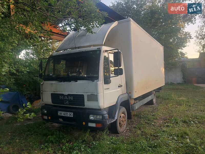 Грузовой фургон MAN 8.163 2001 в 