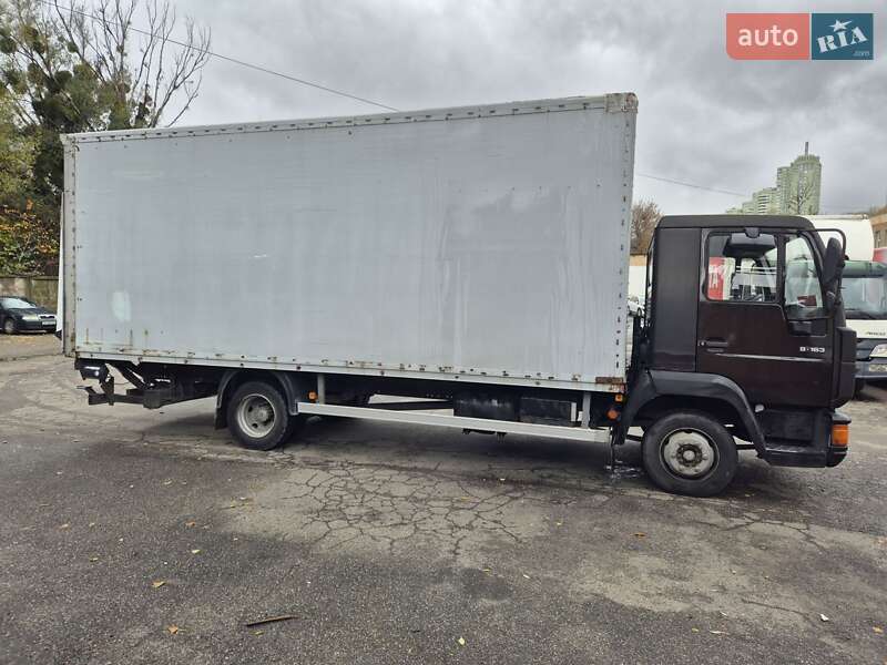 Вантажний фургон MAN 8.163 1998 в Києві