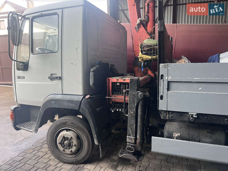 Кран-манипулятор MAN 8.163 2003 в Одессе