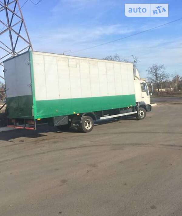 Грузовой фургон MAN 8.180 2005 в Вознесенске