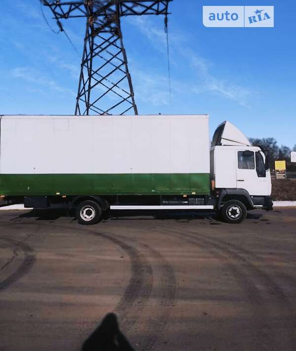 Грузовой фургон MAN 8.180 2005 в Вознесенске