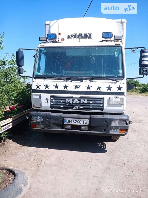 Вантажний фургон MAN 8.180 2004 в Одесі