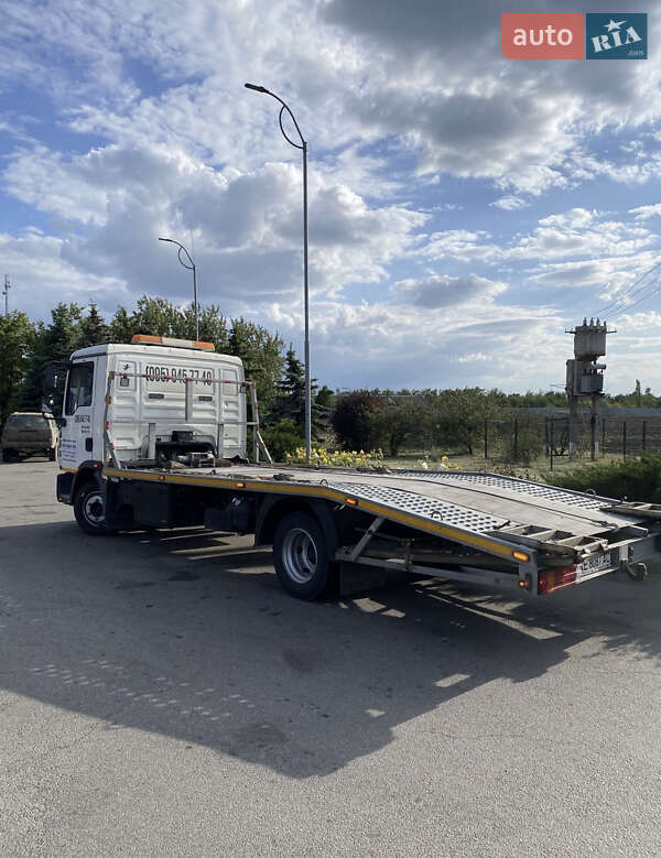 Эвакуатор MAN 8.180 2005 в Петропавловке фото 3 Эвакуатор MAN 8.180 2005 в Петропавловке