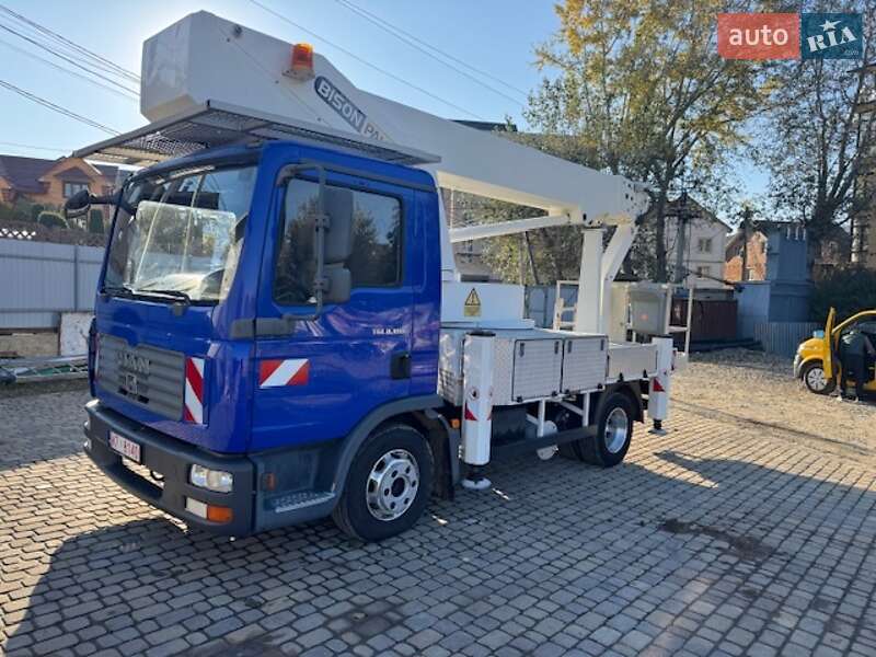 Автовышка MAN 8.180 2008 в Черновцах