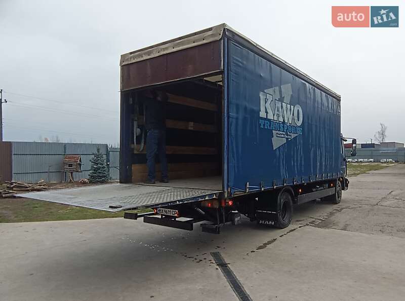 Грузовой фургон MAN 8.180 2005 в Славуте фото 15 Грузовой фургон MAN 8.180 2005 в Славуте