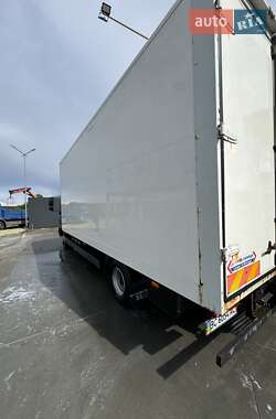 Грузовой фургон MAN 8.224 2000 в 
