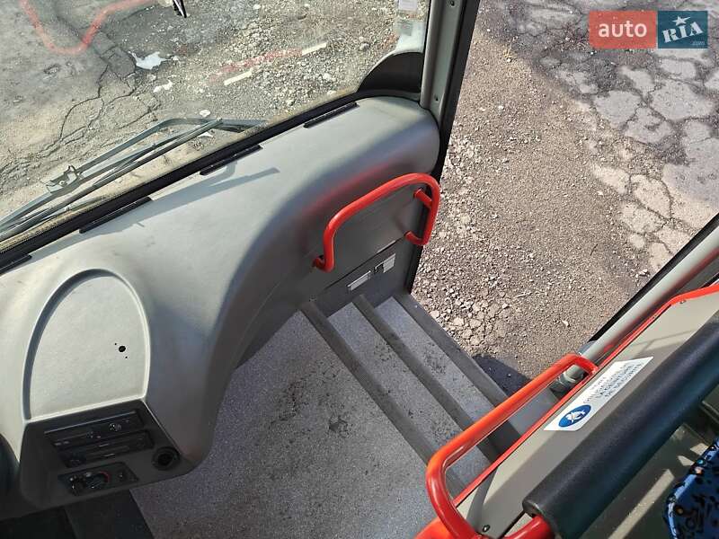 Приміський автобус MAN A91 2009 в Дніпрі