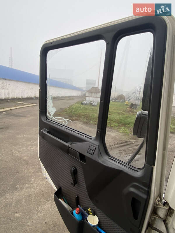 Контейнеровоз MAN Comandor 2000 в Диканьці фото 6 Контейнеровоз MAN Comandor 2000 в Диканьці