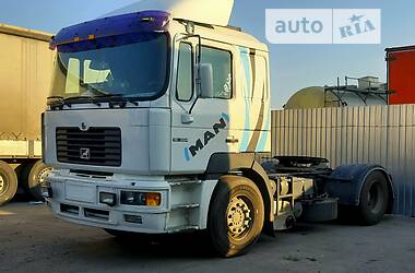 Тягач MAN F 2000 2000 в 