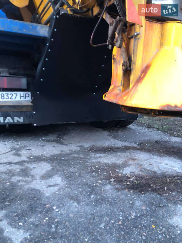 Піскорозкидальна машина MAN F 2000 2000 в Ірпені фото 23 Піскорозкидальна машина MAN F 2000 2000 в Ірпені