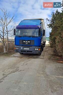 Тягач MAN F 2000 1999 в Чернівцях