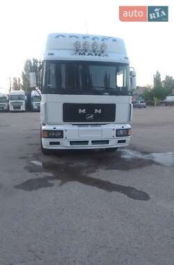 Тягач MAN F 2000 2000 в 