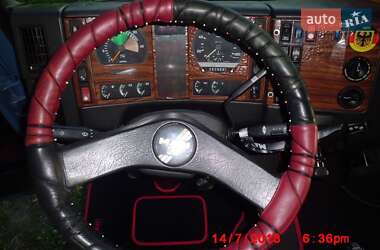 Вантажний фургон MAN F 2000 1999 в 