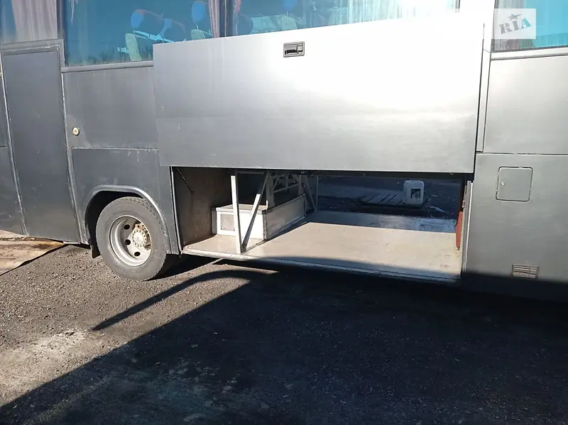 Туристический / Междугородний автобус MAN Irizar 1999 в 