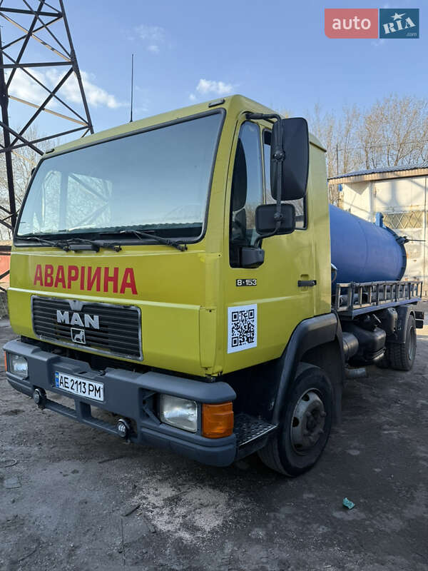 Машина  асенізатор (вакуумна) MAN L 2000 1995 в 