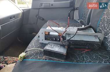 Грузовой фургон MAN L 2000 2000 в 