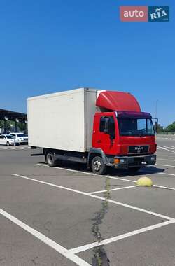 Вантажний фургон MAN L 2000 2002 в 