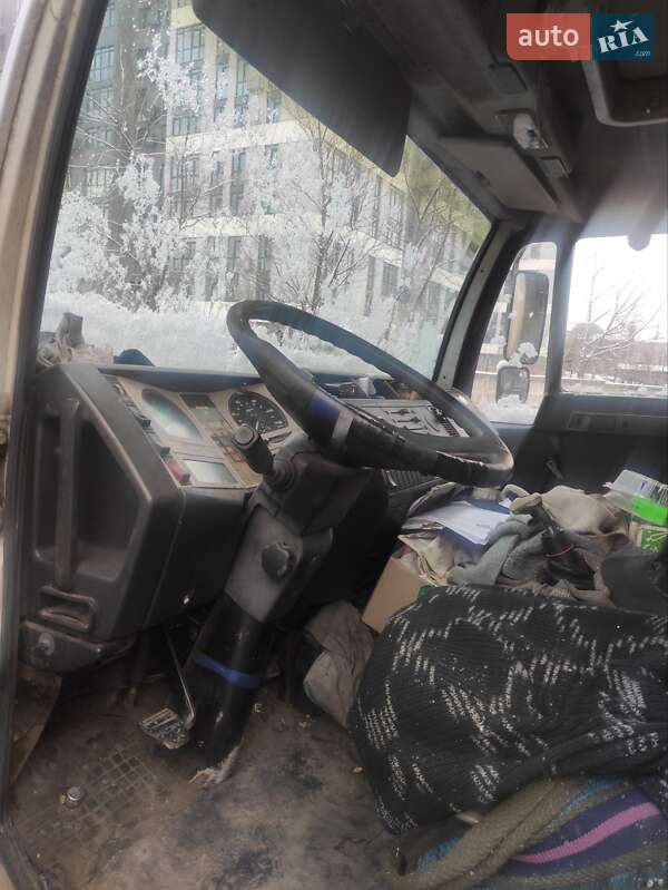 Грузовой фургон MAN L 2000 1999 в Львове