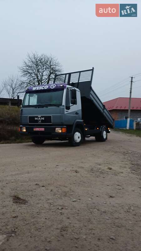 Самосвал MAN L 2000 2000 в Бучаче