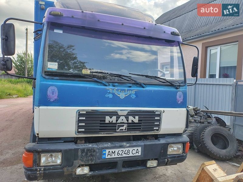 Грузовой фургон MAN L 2000 1998 в Овруче