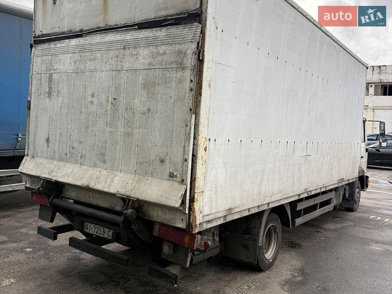 Вантажний фургон MAN L 2000 2002 в Києві