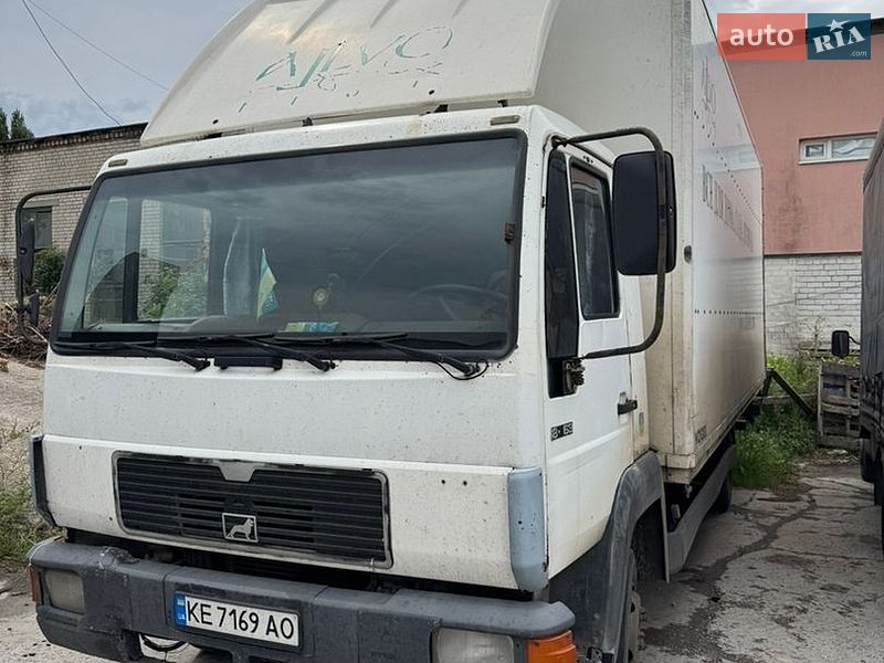 Грузовой фургон MAN L 2000 1999 в Днепре