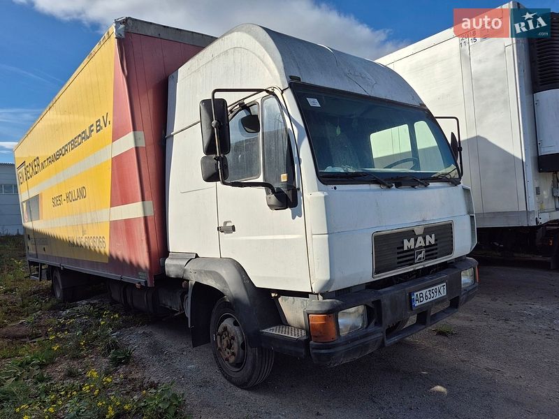 Грузовой фургон MAN L 2000 2002 в Львове