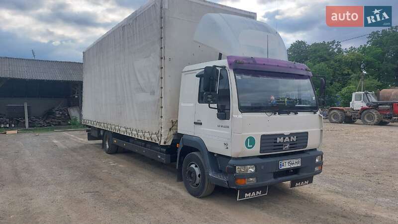 Тентованый MAN LE 12.220 2005 в Коломые