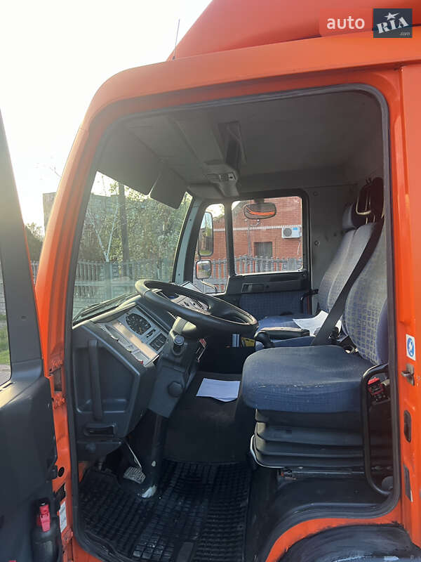 Грузовой фургон MAN LE 8.140 2004 в Кривом Роге фото 5 Грузовой фургон MAN LE 8.140 2004 в Кривом Роге