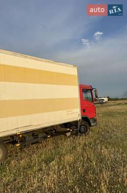 Інші вантажівки MAN LE 8.180 2006 в 