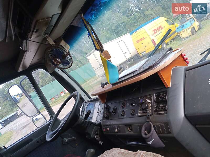 Грузовой фургон MAN LE 8.180 2002 в Виннице