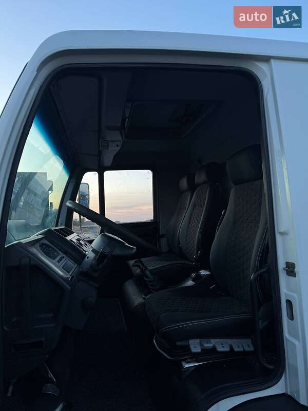 Евакуатор MAN LE 8.180 2005 в Чернівцях