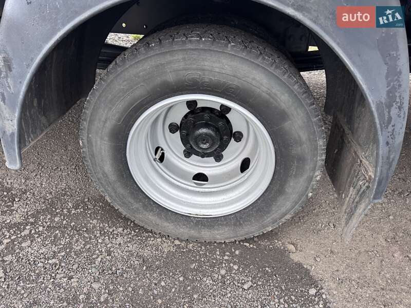 Грузовой фургон MAN LE 8.180 2004 в Виннице