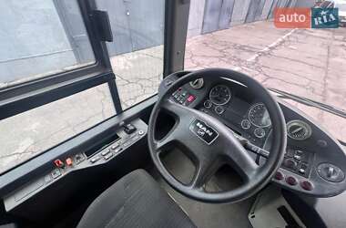 Городской автобус MAN NL 273 2009 в Кривом Роге