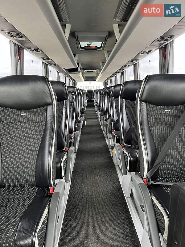 Туристичний / Міжміський автобус MAN R08 2015 в Києві